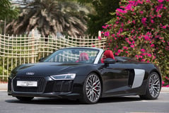 Black Audi R8 V10 Spyder for rent in Dubai