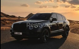 Черный Bentley Bentayga в аренду в Abu-Dhabi