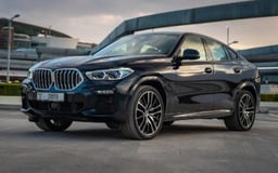 أزرق غامق BMW X6 M-kit للإيجار في Sharjah