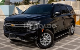 Negro Chevrolet Tahoe en alquiler en Abu-Dhabi