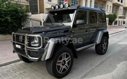 Gris Oscuro Mercedes G500 4x4 en alquiler en Abu-Dhabi