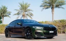 verde BMW 840 Grand Coupe in affitto a Abu-Dhabi