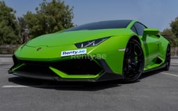 Green Lamborghini Huracan for rent in Dubai
