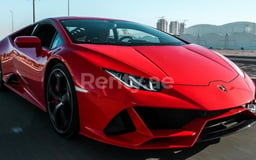 أحمر Lamborghini Huracan Evo Coupe للإيجار في Abu-Dhabi