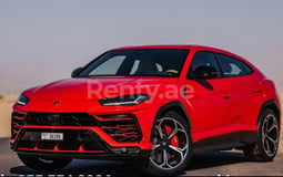 أحمر Lamborghini Urus للإيجار في Abu-Dhabi