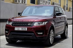 Красный Range Rover Sport Autobiography в аренду в Abu-Dhabi