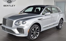 Argento Bentley Bentayga in affitto a Abu-Dhabi