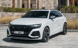 White Audi RSQ8 for rent in Abu-Dhabi