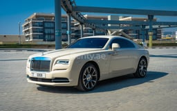 White Rolls Royce Wraith for rent in Dubai
