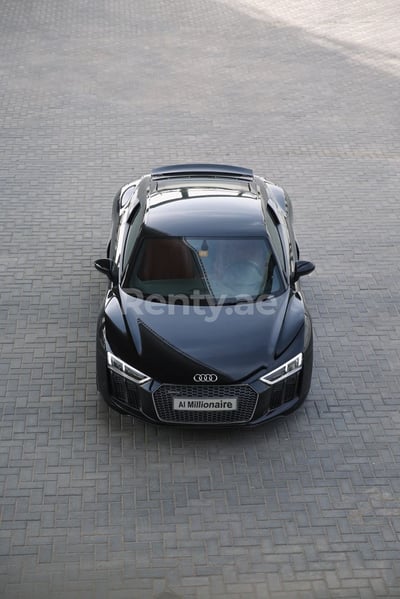 Black Audi R8 V10 for rent in Dubai 1