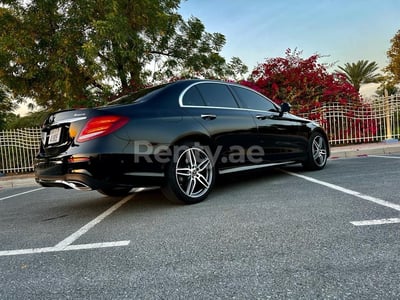 Black Mercedes E400 for rent in Dubai 1