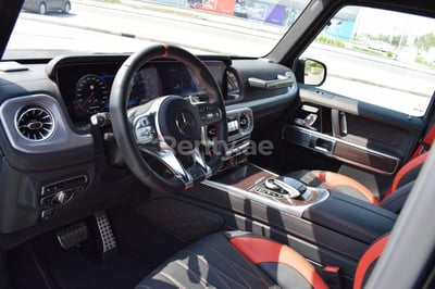 Schwarz Mercedes G 63 AMG Edition One zur Miete in Sharjah 1