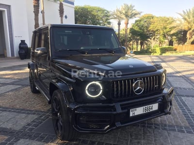 Negro Mercedes G 63 Night Package en alquiler en Sharjah 0