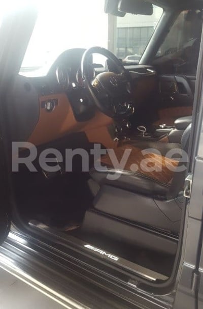 Black Mercedes G63 for rent in Dubai 0