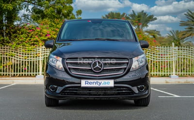 Black Mercedes Vito  Class for rent in Abu-Dhabi 0