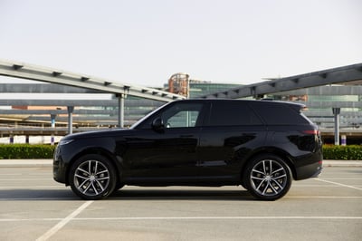 Black Range Rover Sport for rent in Dubai 1