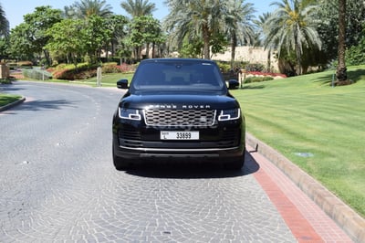 Schwarz Range Rover Vogue SuperCharged zur Miete in Abu-Dhabi 1