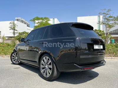 Black Range Rover Vogue for rent in Dubai 1