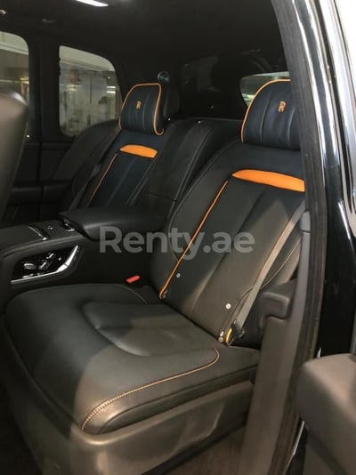 Black Rolls Royce Cullinan for rent in Dubai 1