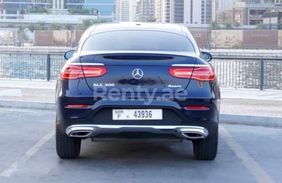 Bleue Mercedes GLC Coupe en location à Dubai 1