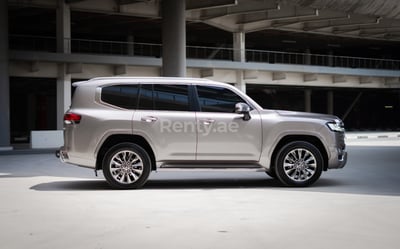 Bronze Toyota Land Cruiser for rent in Abu-Dhabi 0