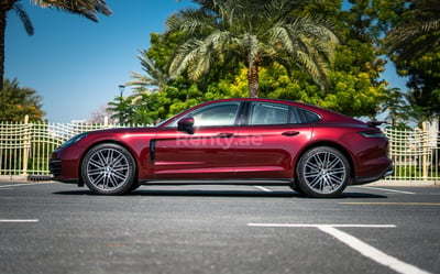 Maroon Porsche Panamera for rent in Abu-Dhabi 0