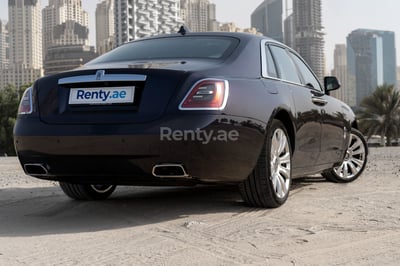 Purple Rolls Royce Ghost for rent in Abu-Dhabi 0