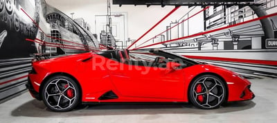 Rot Lamborghini Evo spyder zur Miete in Dubai 1