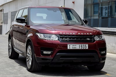 Rosso Range Rover Sport Autobiography in affitto a Abu-Dhabi 1