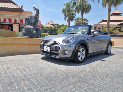 Silver Mini Cooper cabrio for rent in Abu-Dhabi 1