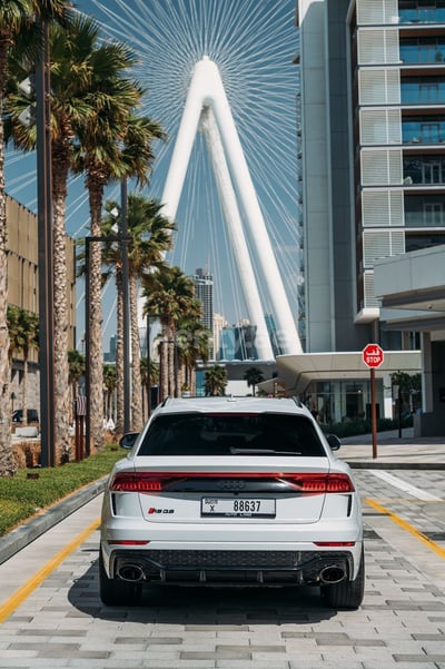 White Audi RSQ8 for rent in Dubai 0