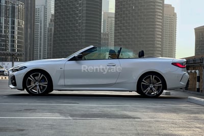 White BMW 430i cabrio for rent in Dubai 1