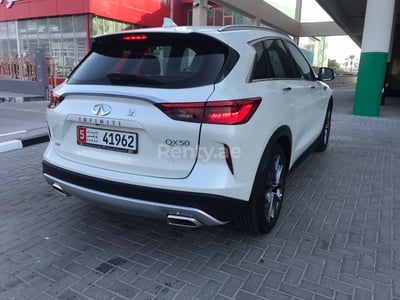 White Infiniti QX Series for rent in Abu-Dhabi 0