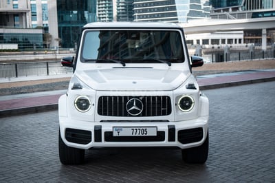 Blanc Mercedes-Benz G63 Edition One en location à Dubai 0