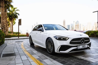 White Mercedes C200 for rent in Abu-Dhabi 0