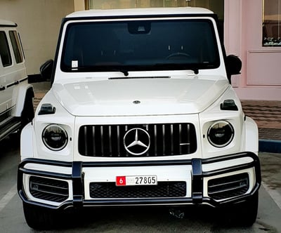 在沙迦租赁白色 Mercedes G63 AMG 1