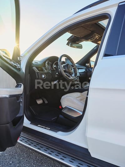 White Mercedes GLE for rent in Sharjah 1