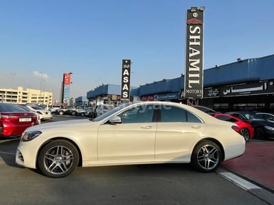 White Mercedes S Class for rent in Sharjah 1