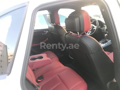 White Porsche Macan for rent in Dubai 1