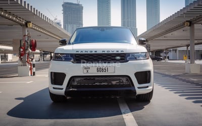 在阿布扎比租赁白色 Range Rover Sport 0