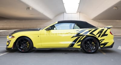 Yellow Ford Mustang for rent in Abu-Dhabi 0