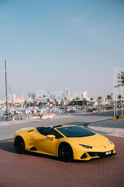 Yellow Lamborghini Evo Spyder for rent in Sharjah 0