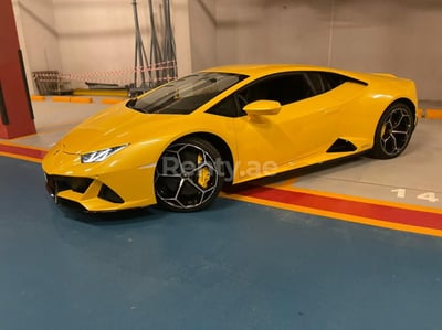 Yellow Lamborghini Evo for rent in Dubai 1