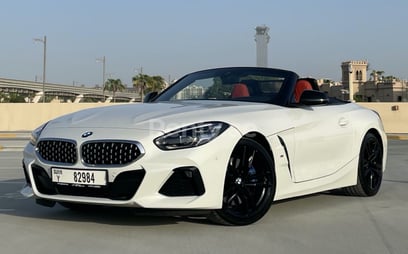 White BMW Z4 for rent in Abu-Dhabi