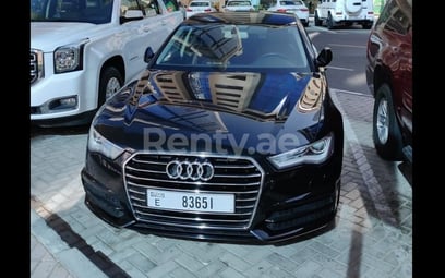 Negro Audi A6 en alquiler en Dubai