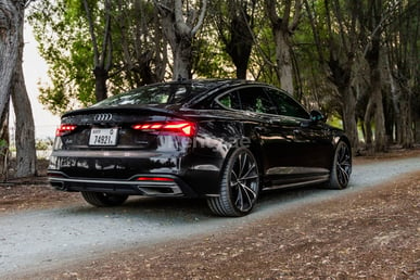 Black Audi A5 for rent in Abu-Dhabi 0