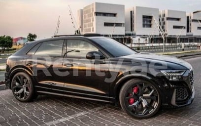 Black Audi Q8 for rent in Abu-Dhabi