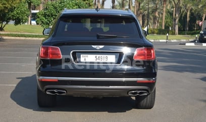 Black Bentley Bentayga for rent in Dubai 2