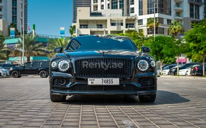 在Abu-Dhabi租赁黑色 Bentley Flying Spur 0