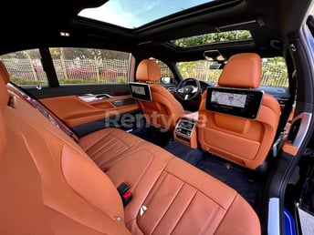 Black BMW 730 for rent in Dubai 3
